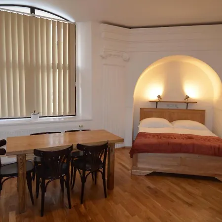 Apartament Kostelapartmany *